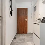 Lumina Cozy 3-room Near The Metro Station * ワルシャワ