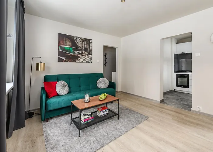 Lumina Cozy 3-room Near The Metro Station