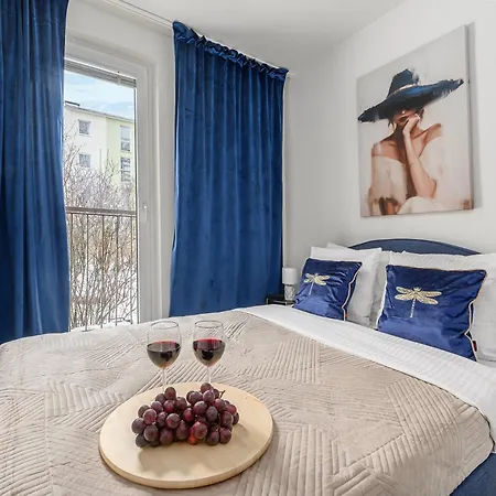 Lumina Cozy 3-room Near The Metro Station Lägenhet