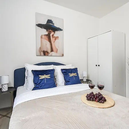 Lumina Cozy 3-room Near The Metro Station