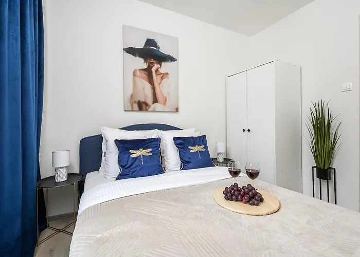 Lumina Cozy 3-room Near The Metro Station