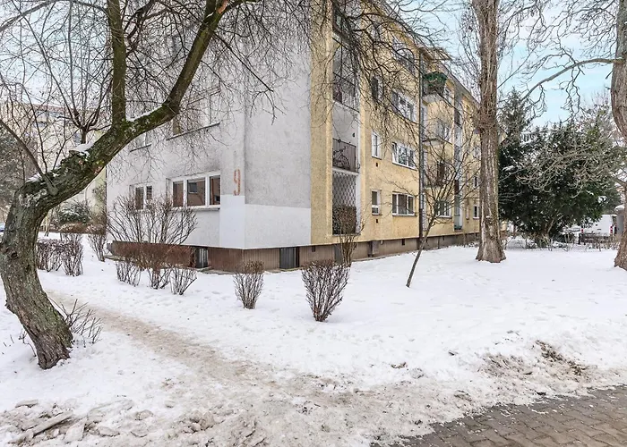 Lumina Cozy 3-room Near The Metro Station ワルシャワ